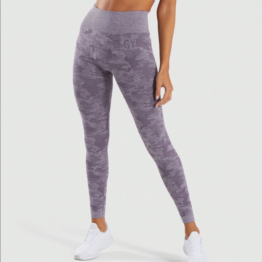 GYMSHARK Camo Seamless Leggings in Lavender Grey